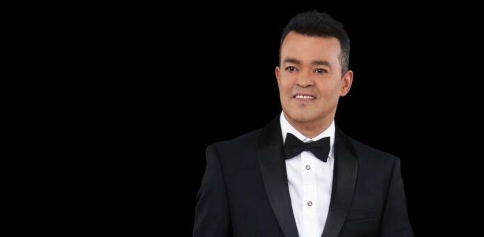 Alex Bueno presentará en septiembre en el hotel Jaragua espectáculo 