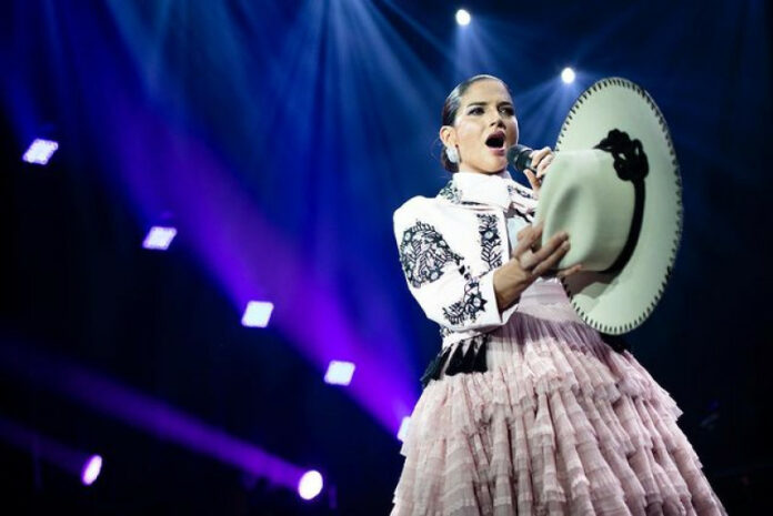 Natalia Jiménez regresa a RD con su gira “La Jiménez”