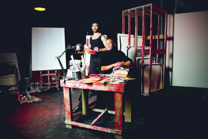 Shalim Ortiz y Orestes Amador personajes principales de la obra teatral “Rojo”. Fuente Externa